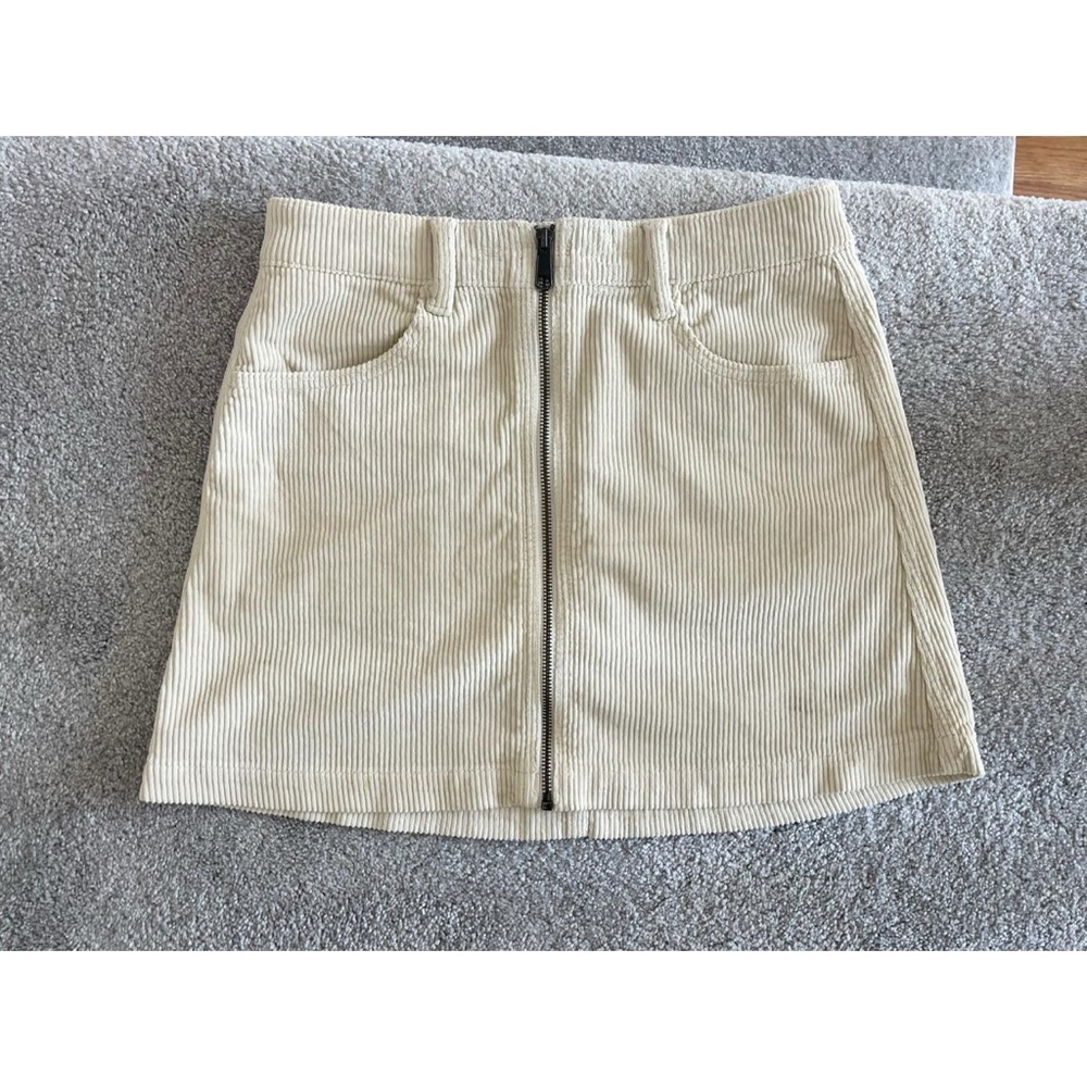 NEW American Eagle white mini skirt